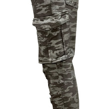 Load image into Gallery viewer, BLACK CAMO DENIM JEANS
