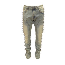 Load image into Gallery viewer, FOCUS 2572 CREAM WASHED STACKED JEANS
