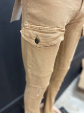 Load image into Gallery viewer, KHAKI DENIM JEANS
